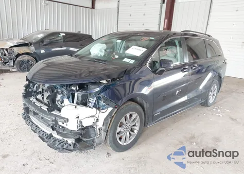 2021 Toyota Sienna Le from USA, damaged, VIN 5TDKRKEC3MS070561